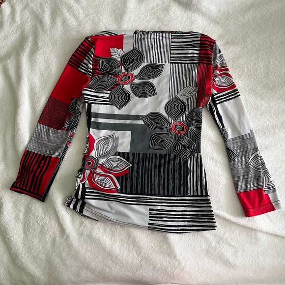 🐞Joseph Ribkoff Top🐞 - Picture 3 of 3